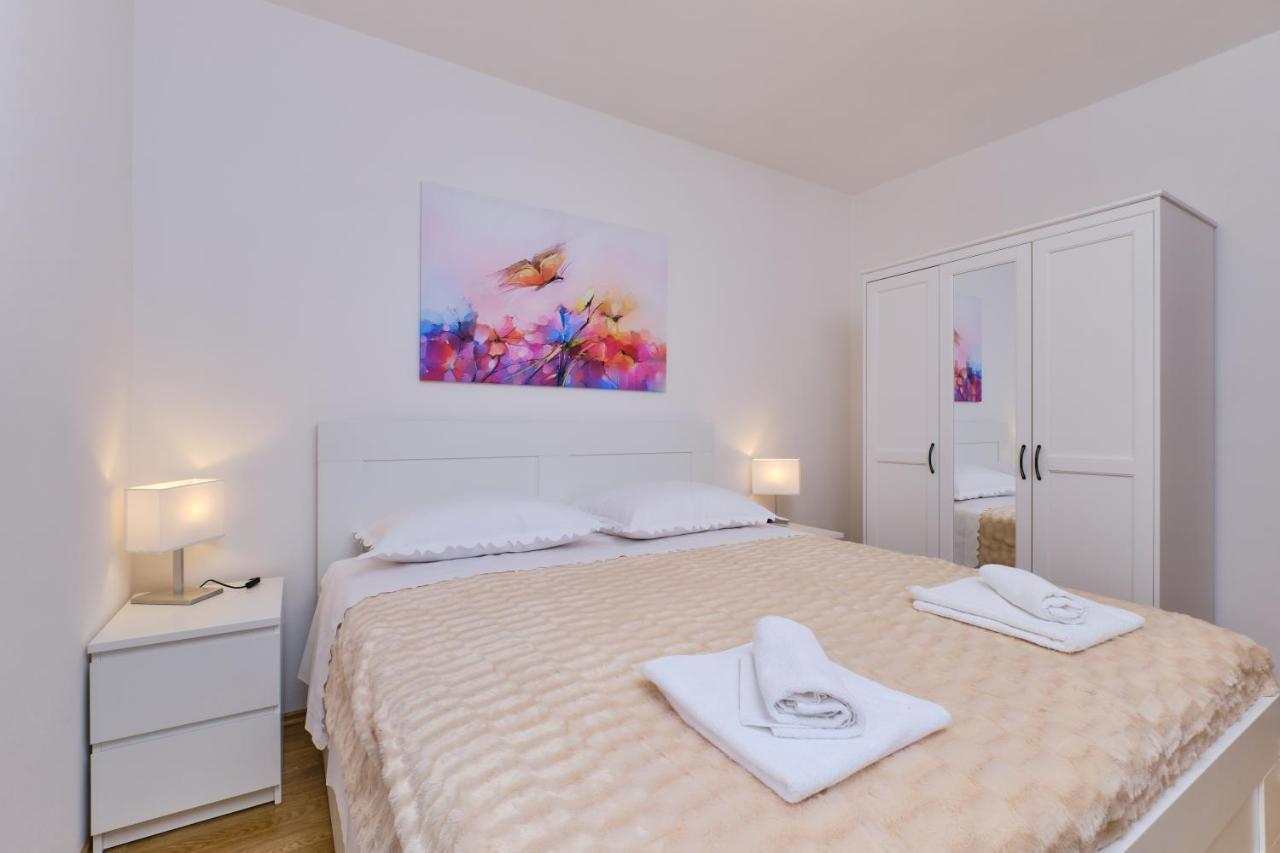 Apartment Budinic Mali Lošinj Exterior foto