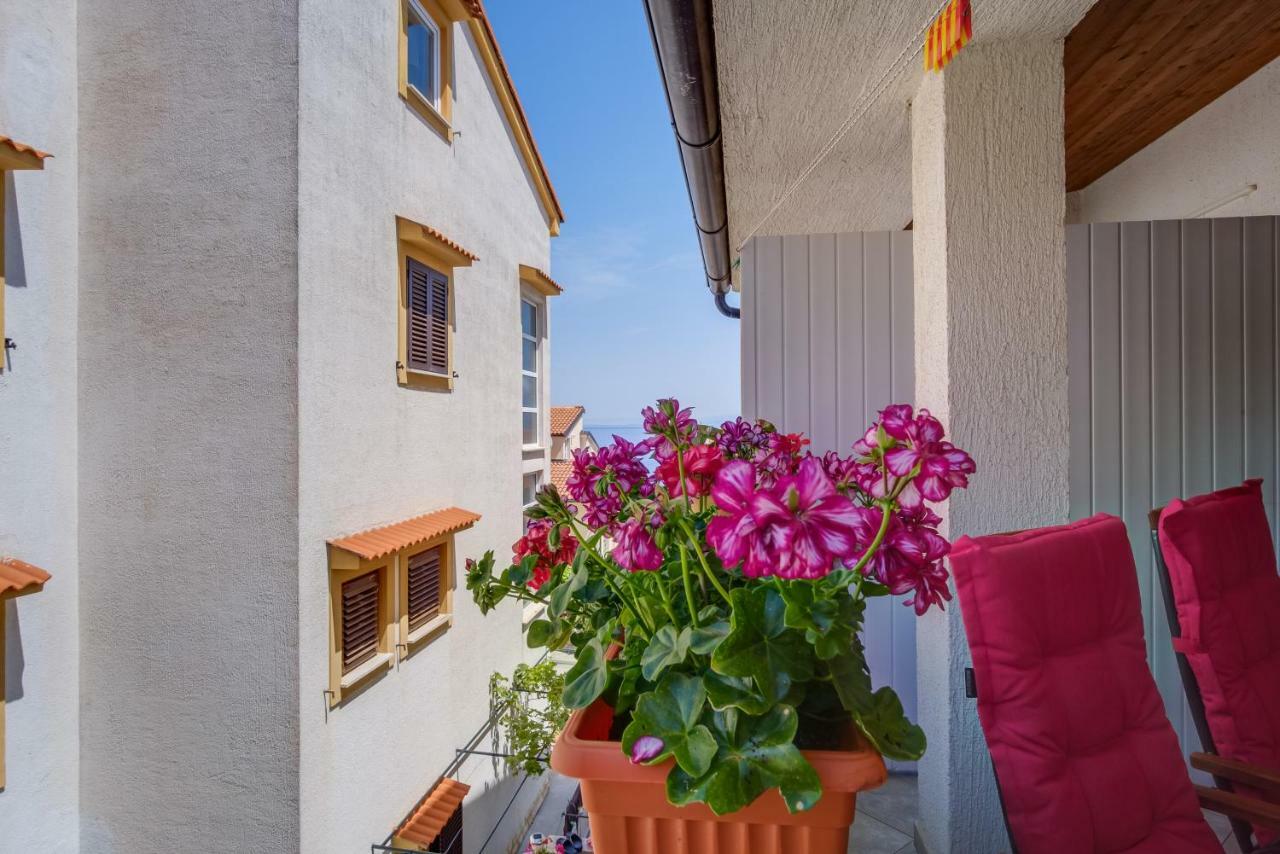 Apartment Budinic Mali Lošinj Exterior foto
